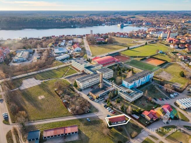 Mikołajki, obiekt wolnostojący, parterowy