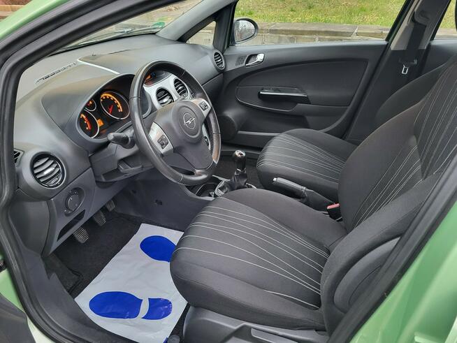 Opel Corsa 1,4 16 V Color Edition