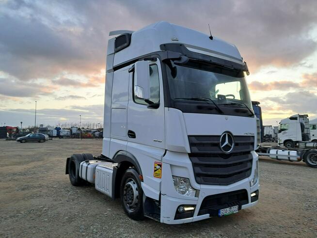 Mercedes Actros