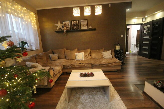 4pok 89met ok. Lawendowej TARAS/OGRÓD/2MP/2012 (Piecowice)