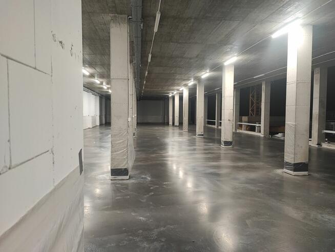 Profesjonalne Posadzki Przemysłowe – Szybko, Solidnie i Efek