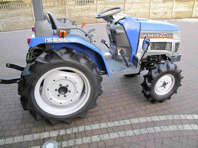 Mini Traktorek Iseki 20KM 4X4 Wspomaganie Ogrodniczy