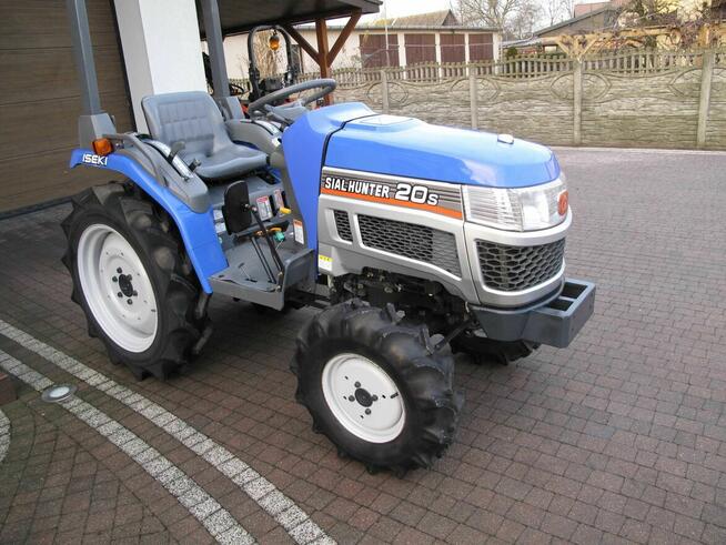 Mini Traktorek Iseki 20KM 4X4 Wspomaganie Ogrodniczy