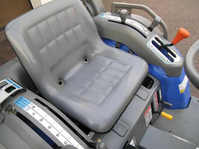 Mini Traktorek Iseki 20KM 4X4 Wspomaganie Ogrodniczy