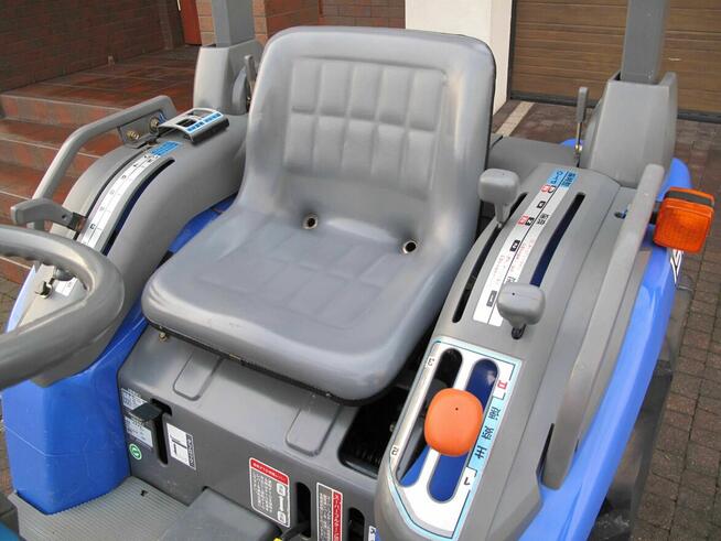 Mini Traktorek Iseki 20KM 4X4 Wspomaganie Ogrodniczy