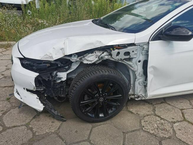 Opel Insignia 2,0 Diesel 175KM Kombi Start/Stop Busines Sports Tourier Automat