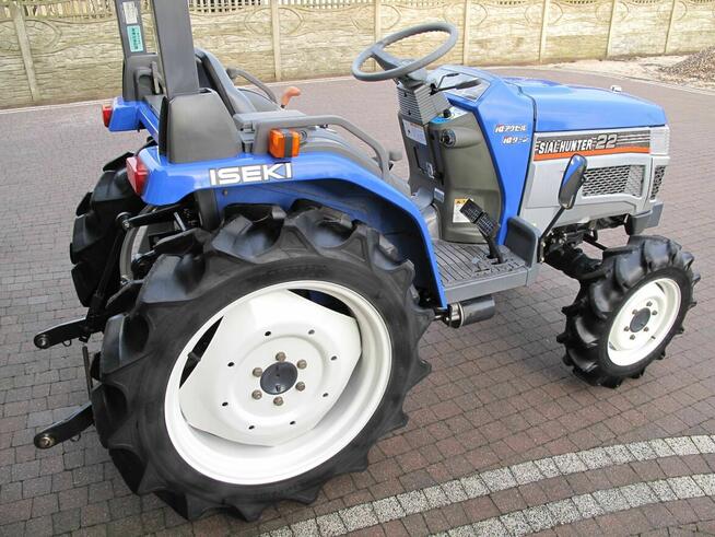 Mini Traktorek Iseki 22KM 4X4 Wspomaganie Ogrodniczy