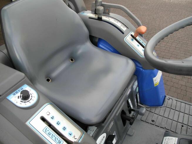 Mini Traktorek Iseki 22KM 4X4 Wspomaganie Ogrodniczy