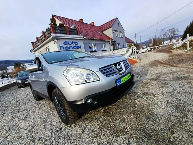 Nissan Qashqai 1,6 benzyna