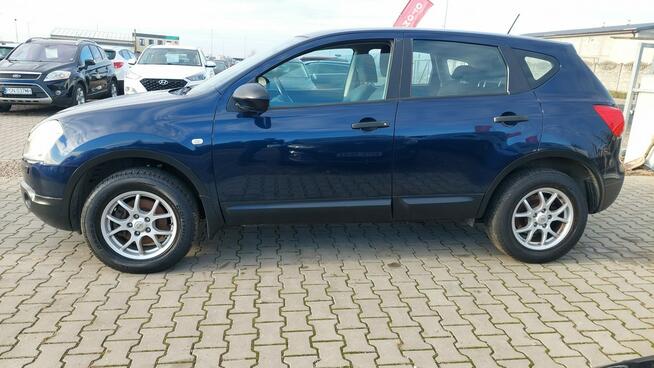 Nissan Qashqai 2.0 140ps Benzyna 6-Biegow Grzane fotele Alusy 17 Klimatyzacja POLECAM