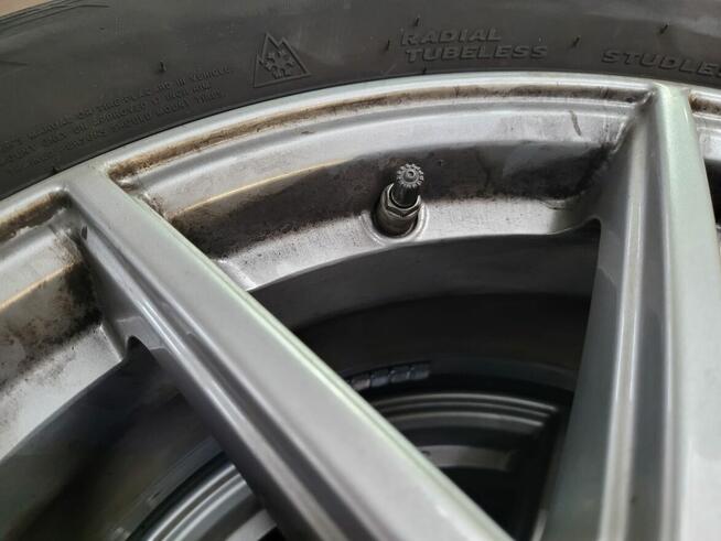 Sprzedam komplet kół zimowych