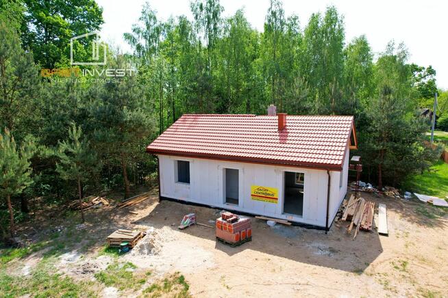 Nowoczesny dom całoroczny w stanie surowym