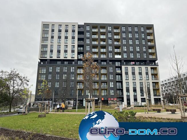 Eleganckie 3-pokojowe mieszkanie w Legnicka Residence