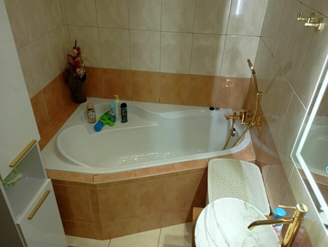 Mieszkanie z działką i garażem