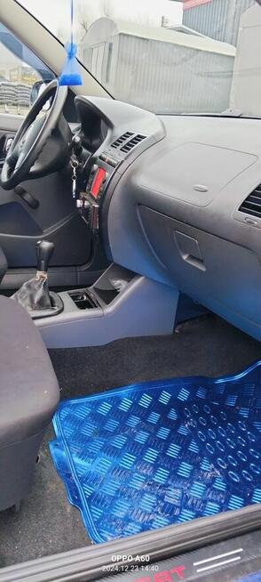 Sprzedam w dobre rence