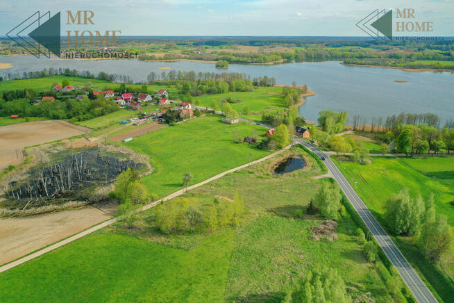 Budowlana działka ze stawem pod Mikołajkami