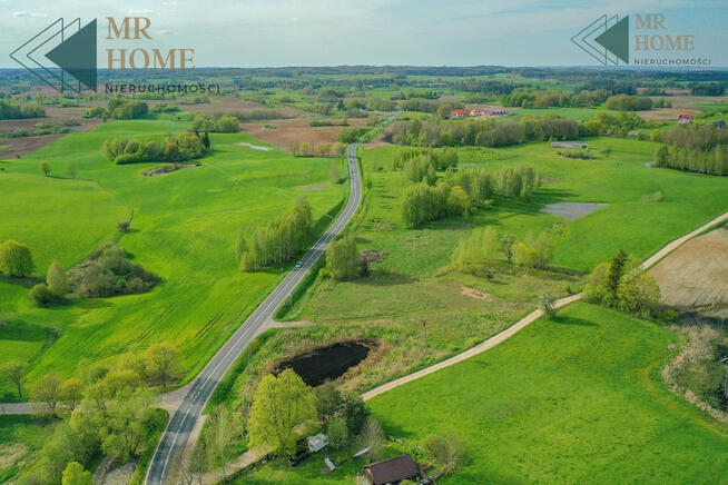 Budowlana działka ze stawem pod Mikołajkami