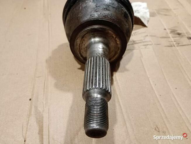 Reanault Trafic półoś