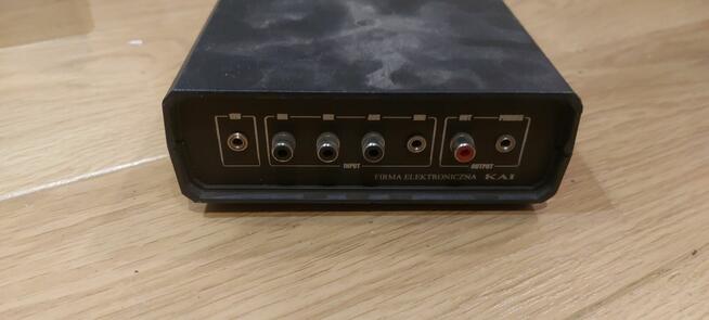 Na sprzedasz 2 wzmacniacze kolumny estradowa statywy kolum