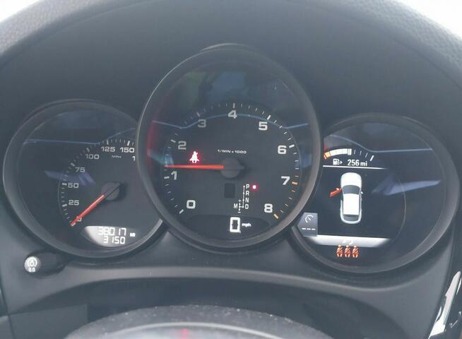 Porsche Macan Sport Chrono Package 2.0l AWD