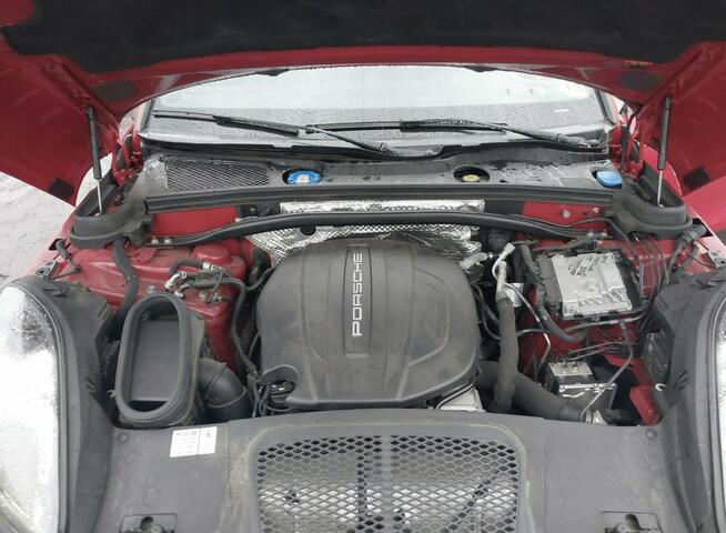 Porsche Macan Sport Chrono Package 2.0l AWD