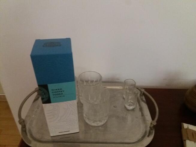 Nikka Coffey Vodka pusta butelka z oryginalnym pudełkiem