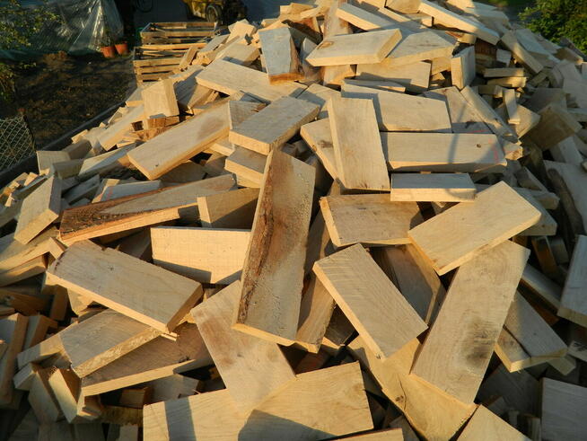 Opał dębowy - kostka dębowa drewno do wędzenia węgiel pellet