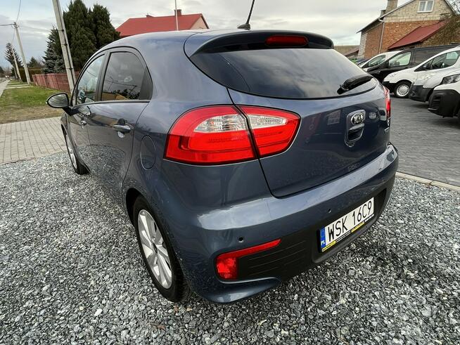 Kia Rio 1.2B 2015r LED Nawigacja Kamera Cofania Climatronic 5-Drzwi !