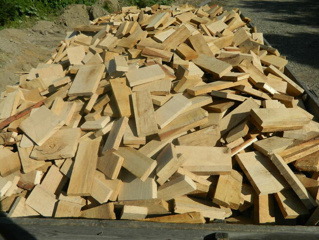 Opał dębowy - kostka dębowa drewno do wędzenia węgiel pellet