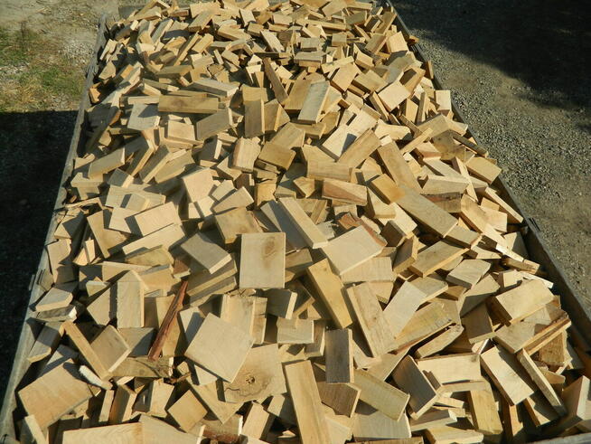 Opał dębowy - kostka dębowa drewno do wędzenia węgiel pellet