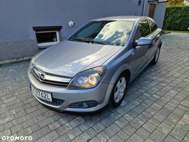 Opel Astra GTC 1.7 CDTI Edition