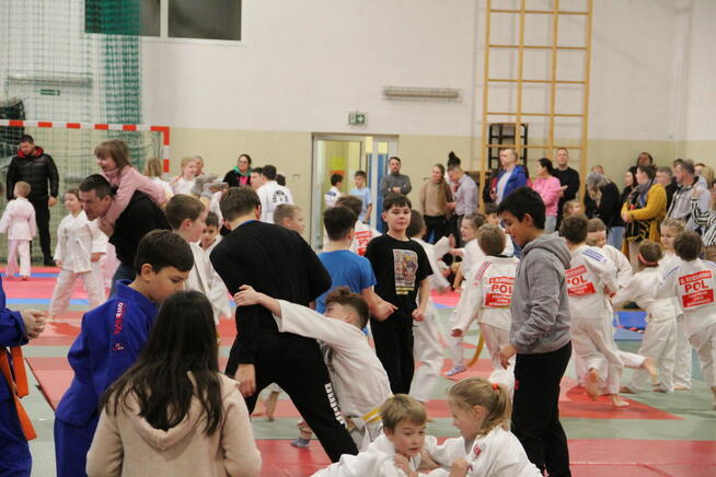 Treningi judo, treningi jujitsu.