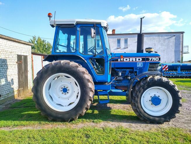 Ciągnik FORD 7710 - New Holland