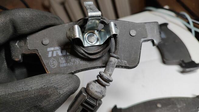 Nowe klocki hamulcowe TRW GDB 1671 przód