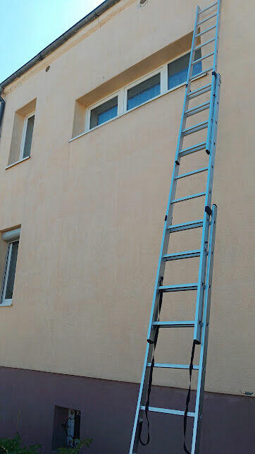 Mycie , czyszczenie kostki brukowej , posadzek i innych