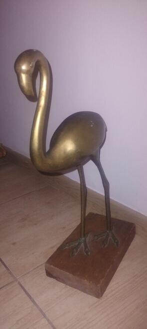 Piękny mosiężny ptak Żòraw wykonany z mosiądzu