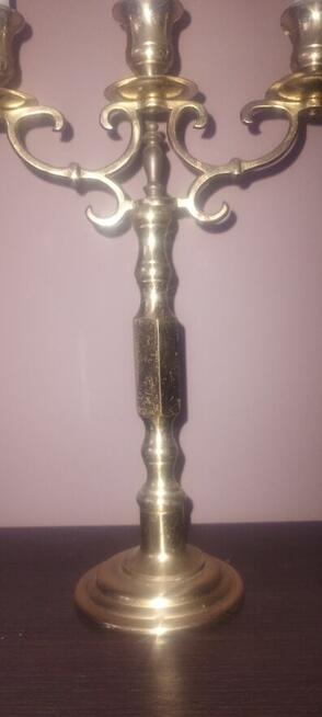 ŚWIECZNIK TRZY RAMIENNY Z MOSIĄDZU