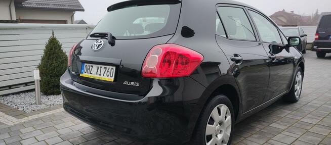 Toyota Auris 1.6 benzyna rok 2008/09