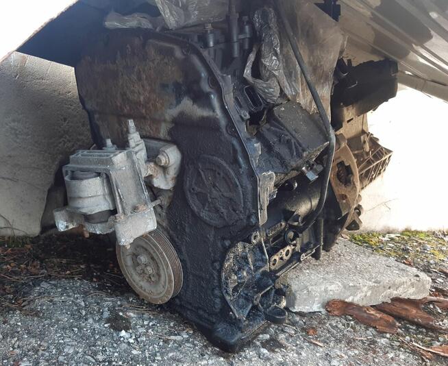 Silnik ford transit mk6 2003