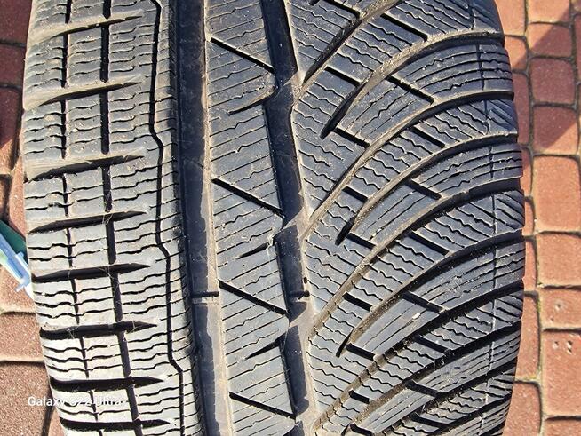 opona zimowa Michelin Pilot Alpin 245/40R18 97V