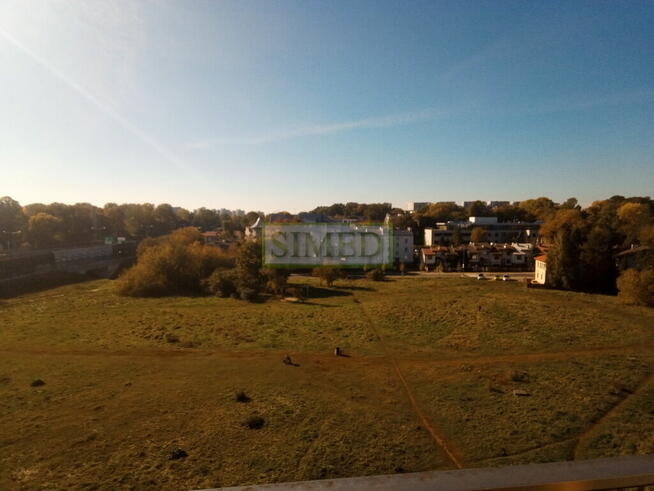 Tereny zielone,apartamentowiec ,ochrona