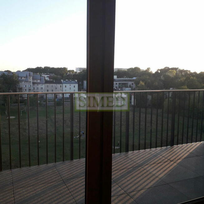 Tereny zielone,apartamentowiec ,ochrona