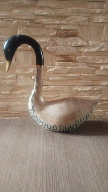 Kaczka wykonana z mosiądzu ręcznie malowana