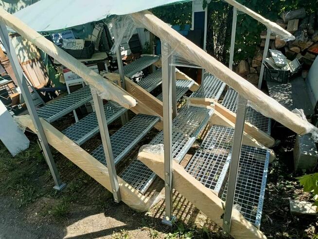 schody zewnętrzne i wewnętrzne