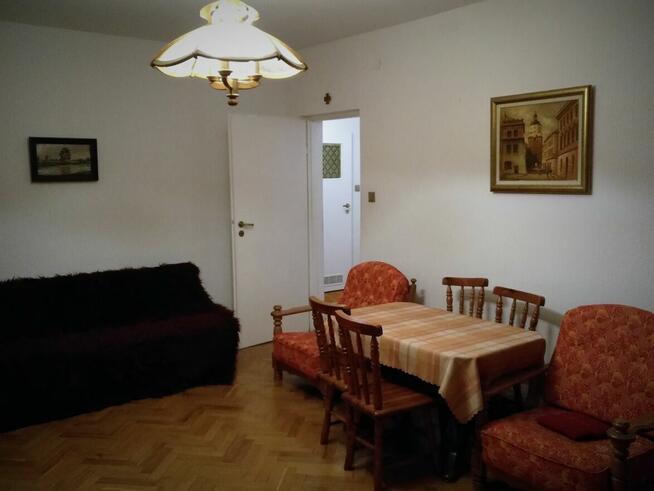 Pokój atrakcyjny w meszkaniu samodzielnym