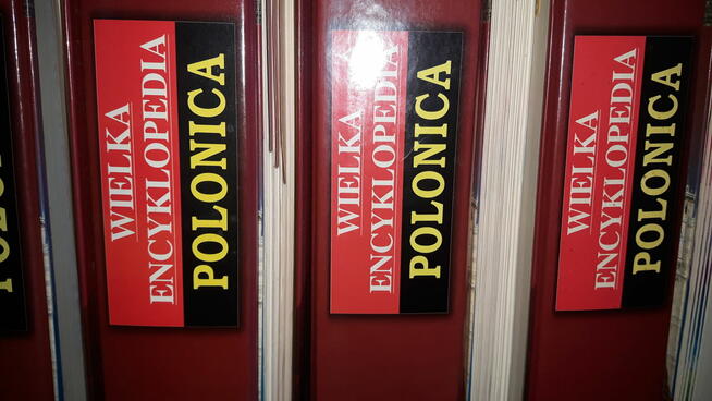 Wielka Encyklopedia Polonica - komplet! 20 segregatorów