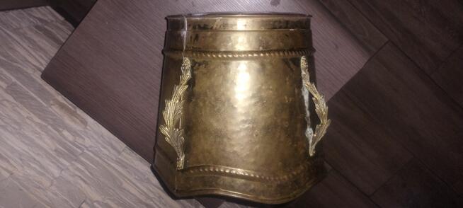 Osłonki mosiężne na kwiaty