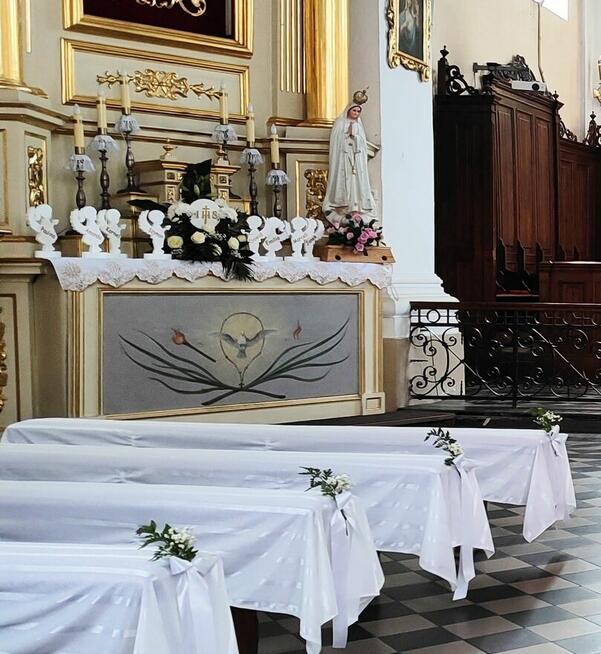 Aniołek z sercem+imię dekoracja Pierwsza Komunia