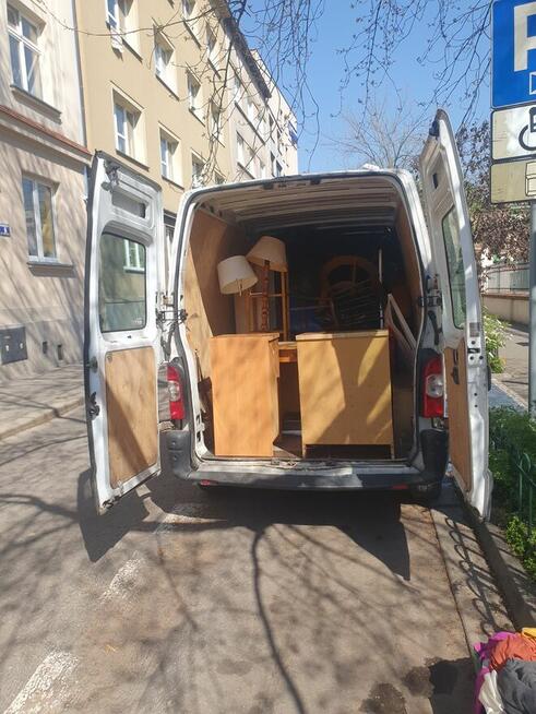 Przeprowadzki i transport