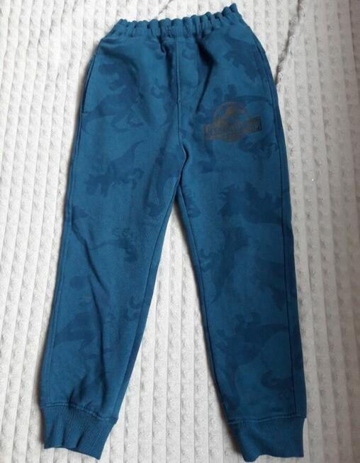 Ubrania chłopięce 122/128